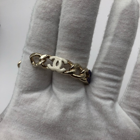 Chanel cuff - Picture 5 of 8